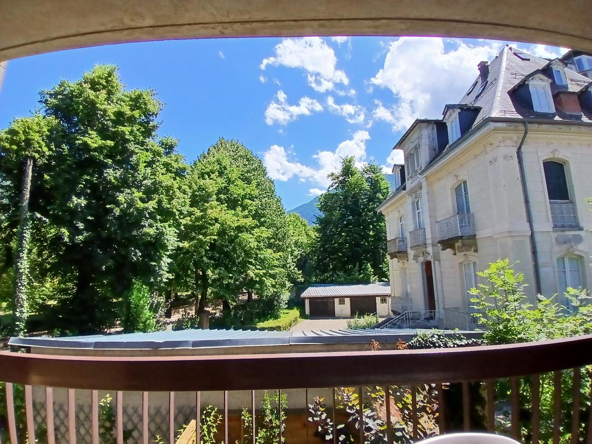Апартаменты La Pique Bagneres-de-Luchon Экстерьер фото